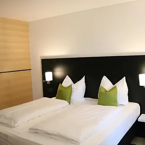 Hotel Ill By Wmm